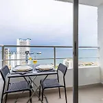 Despierta frente al mar Piso 30 3 hab Piscina y playa