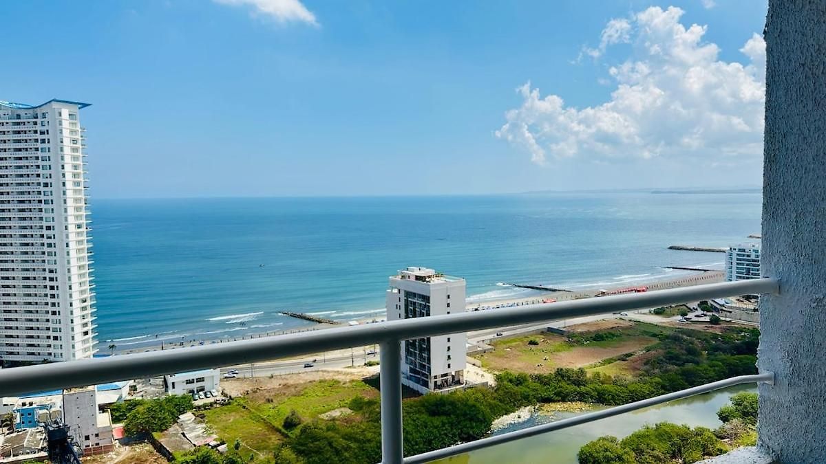 Apartamento Despierta Frente Al Mar Piso 30 3 Hab Piscina Y Playa Cartagena