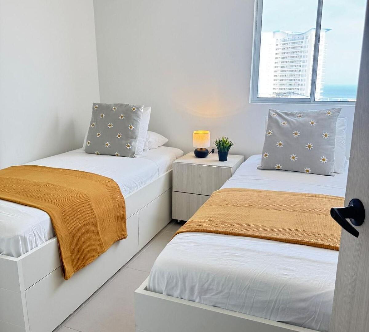 Despierta Frente Al Mar Piso 30 3 Hab Piscina Y Playa Cartagena
