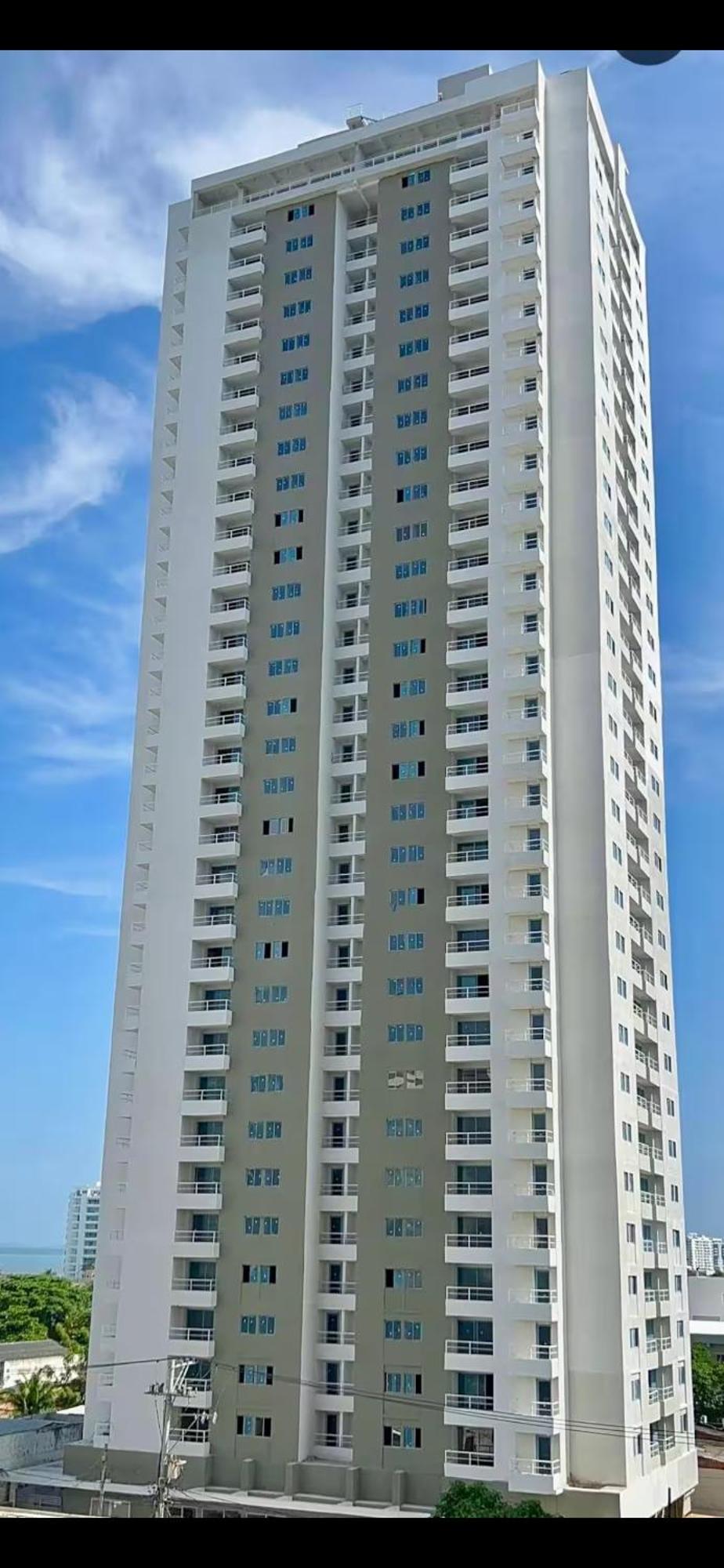 Despierta Frente Al Mar Piso 30 3 Hab Piscina Y Playa Apartamento *